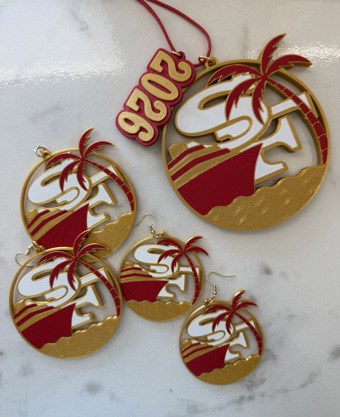 Red & Gold Cruise